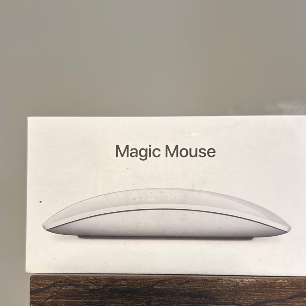 Apple Magic Mouse in White